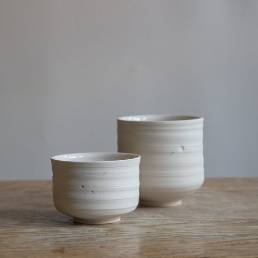 Stoneware cup - small / medium